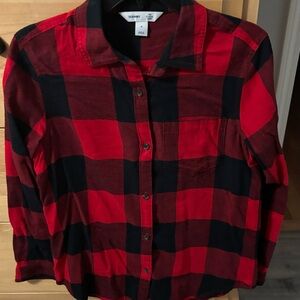 Old Navy women’s  Red and Black Checkered flannel Shirt